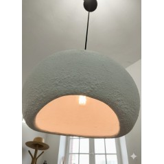 Luminaire suspendu Makalu – Élégance Wabi-Sabi et charme naturel